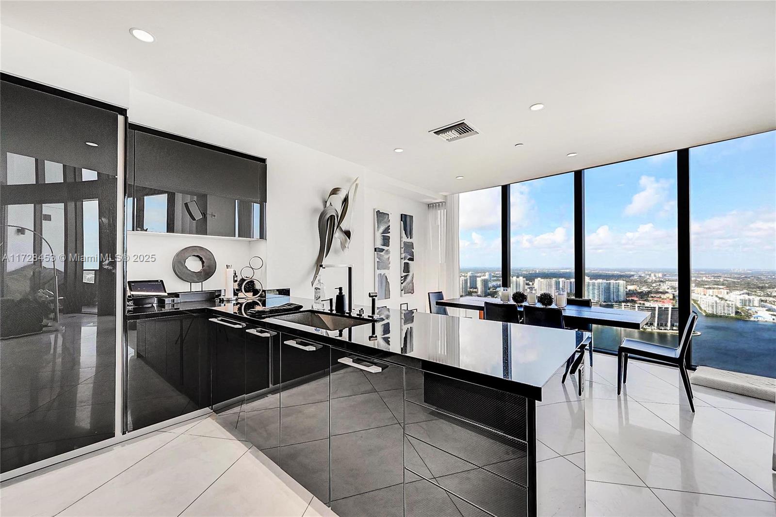 18555 COLLINS AVENUE COND - Residential
