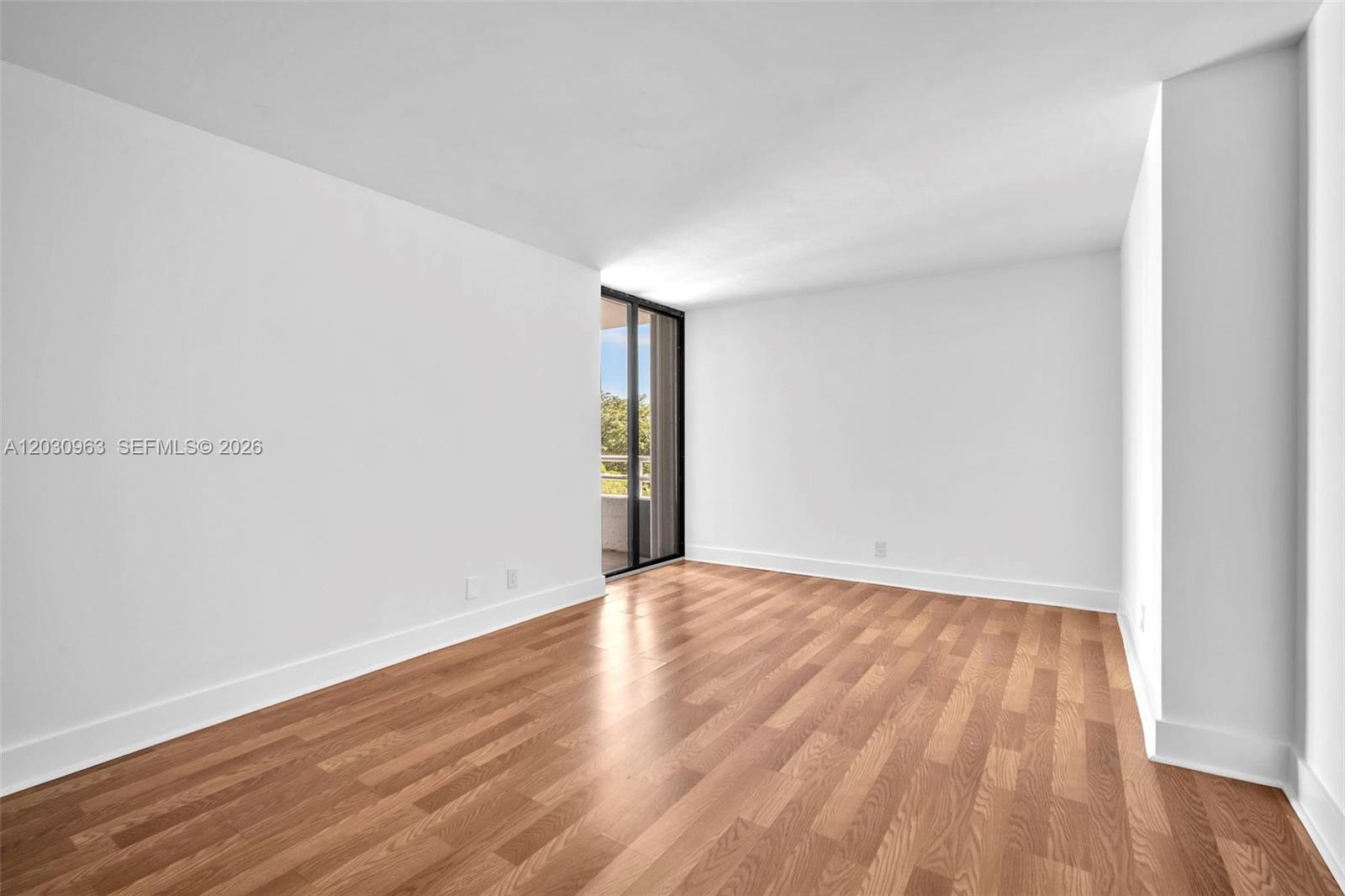 DELVISTA TOWERS CONDO - Residential