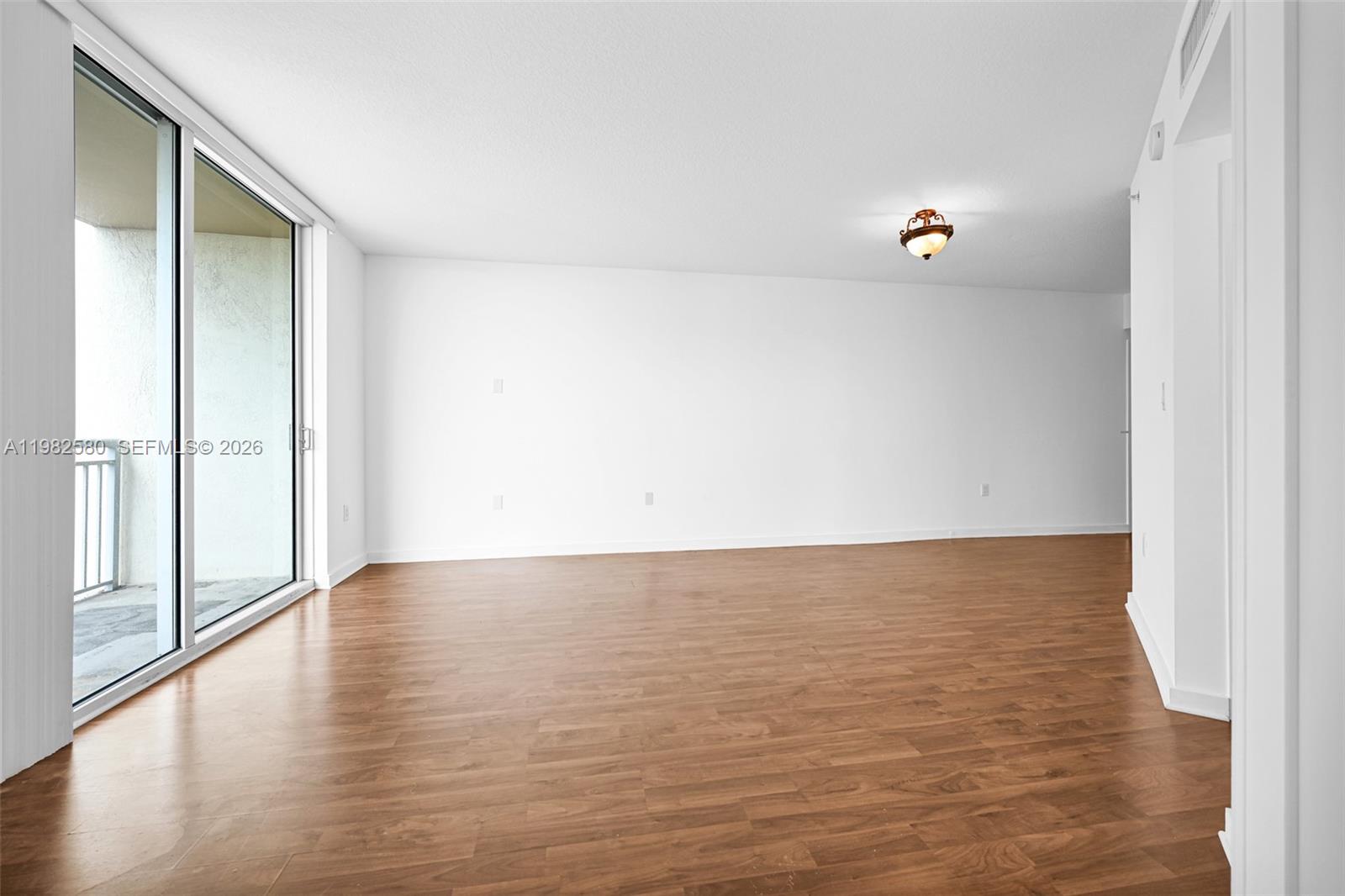 METROPOLIS I AT DADELAND - Residential