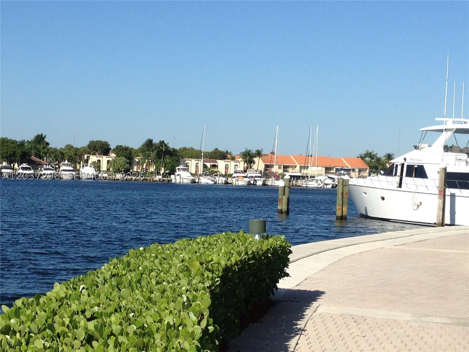 MARINER VILLAGE GARDEN CO - Residential Lease