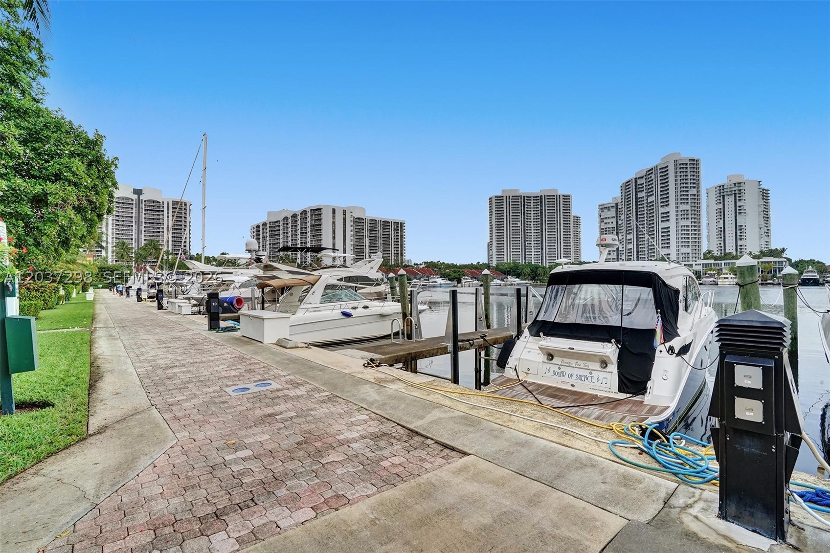MARINER VILLAGE GARDEN CO - Residential Lease