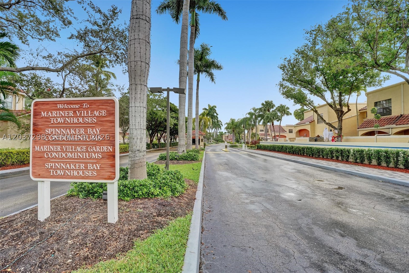 MARINER VILLAGE GARDEN CO - Residential Lease