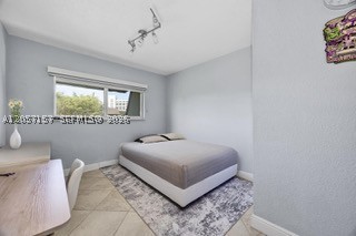 VILLAS OF PINECREST CONDO - Residential