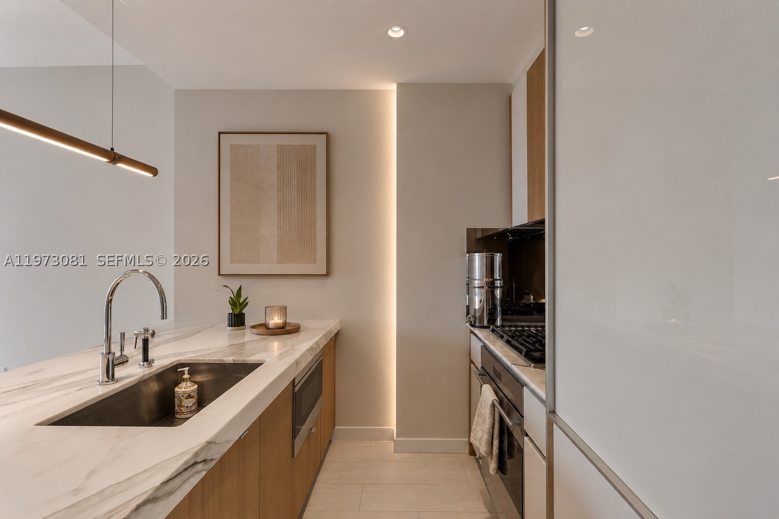 CLUB RESIDENCES AT PARK G - Residential