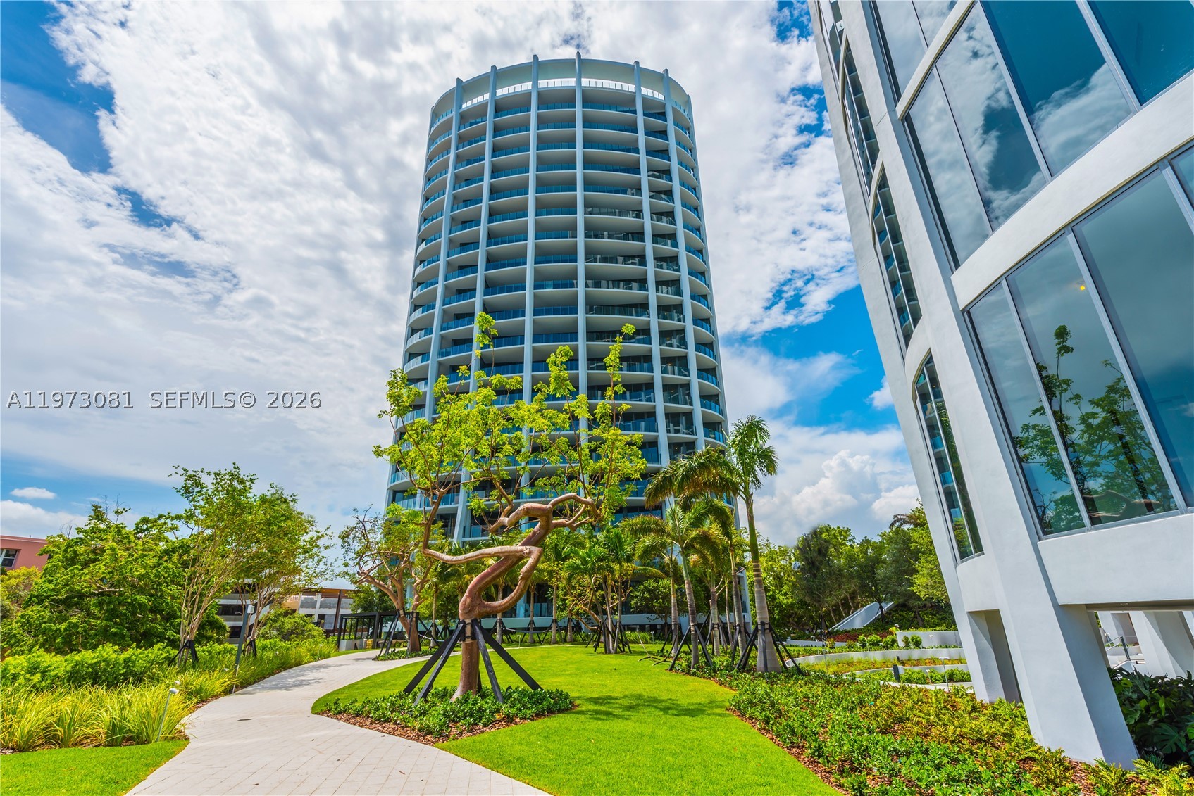 CLUB RESIDENCES AT PARK G - Residential