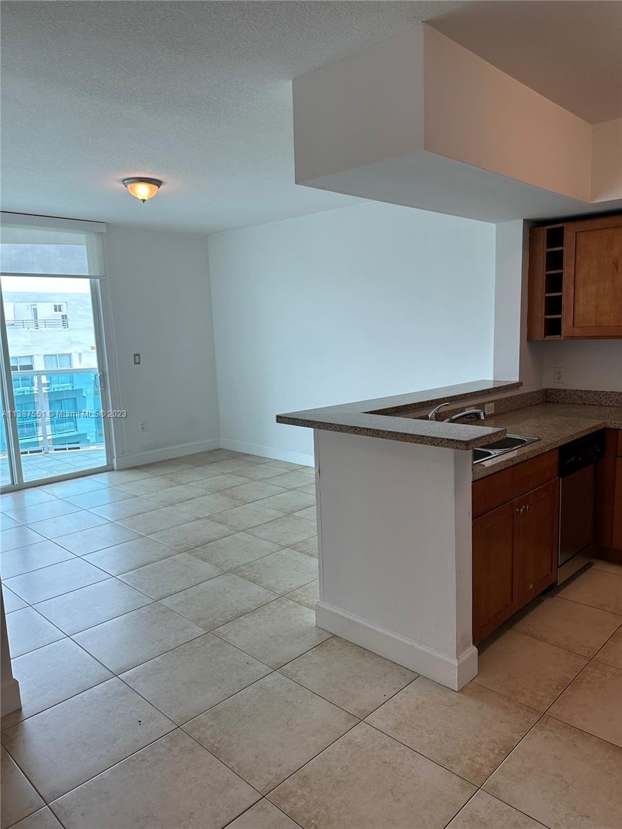 BRICKELL VIEW WEST CONDO - Residential Lease