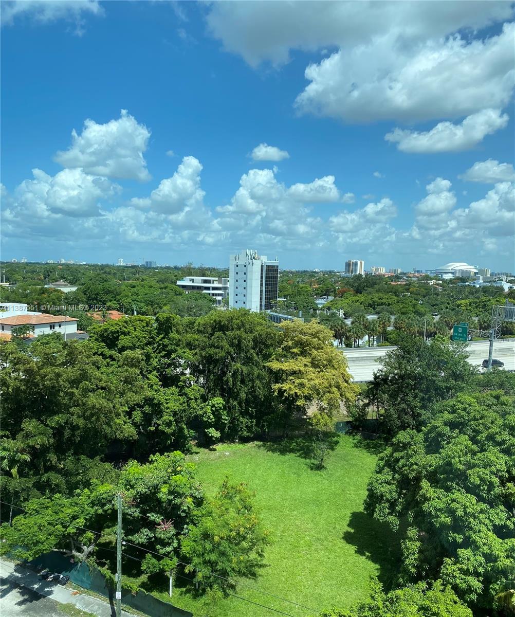 BRICKELL VIEW WEST CONDO - Residential Lease