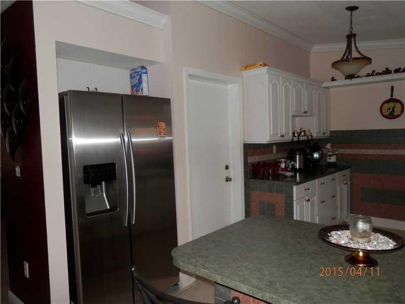 MAJESTIC HOMES - Residential Lease