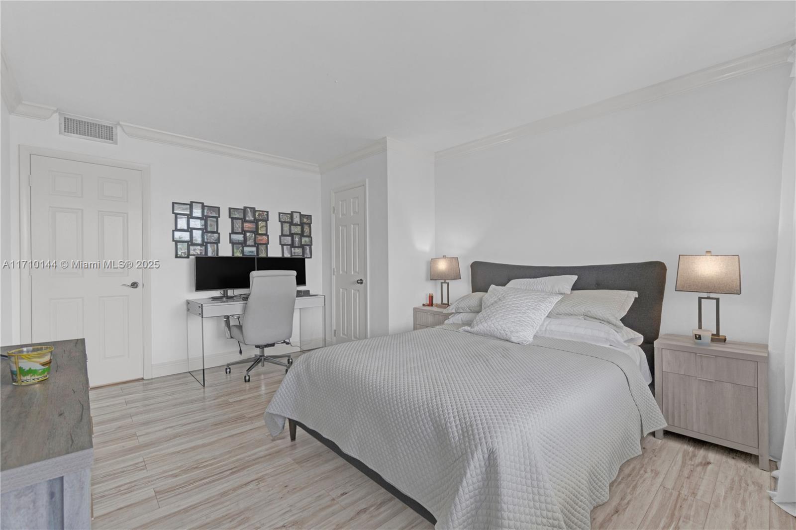 ALLINGTON TOWERS CONDO - Residential