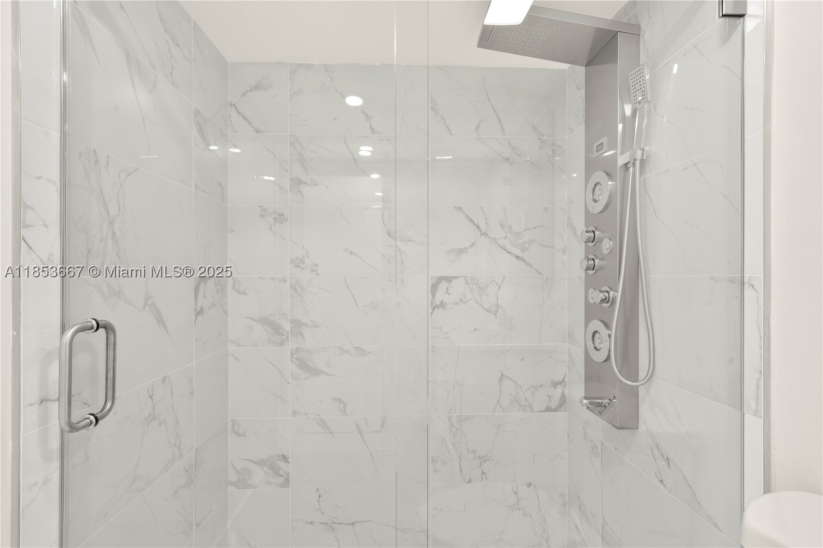 SANDS POINT CONDOMINIUM I - Residential