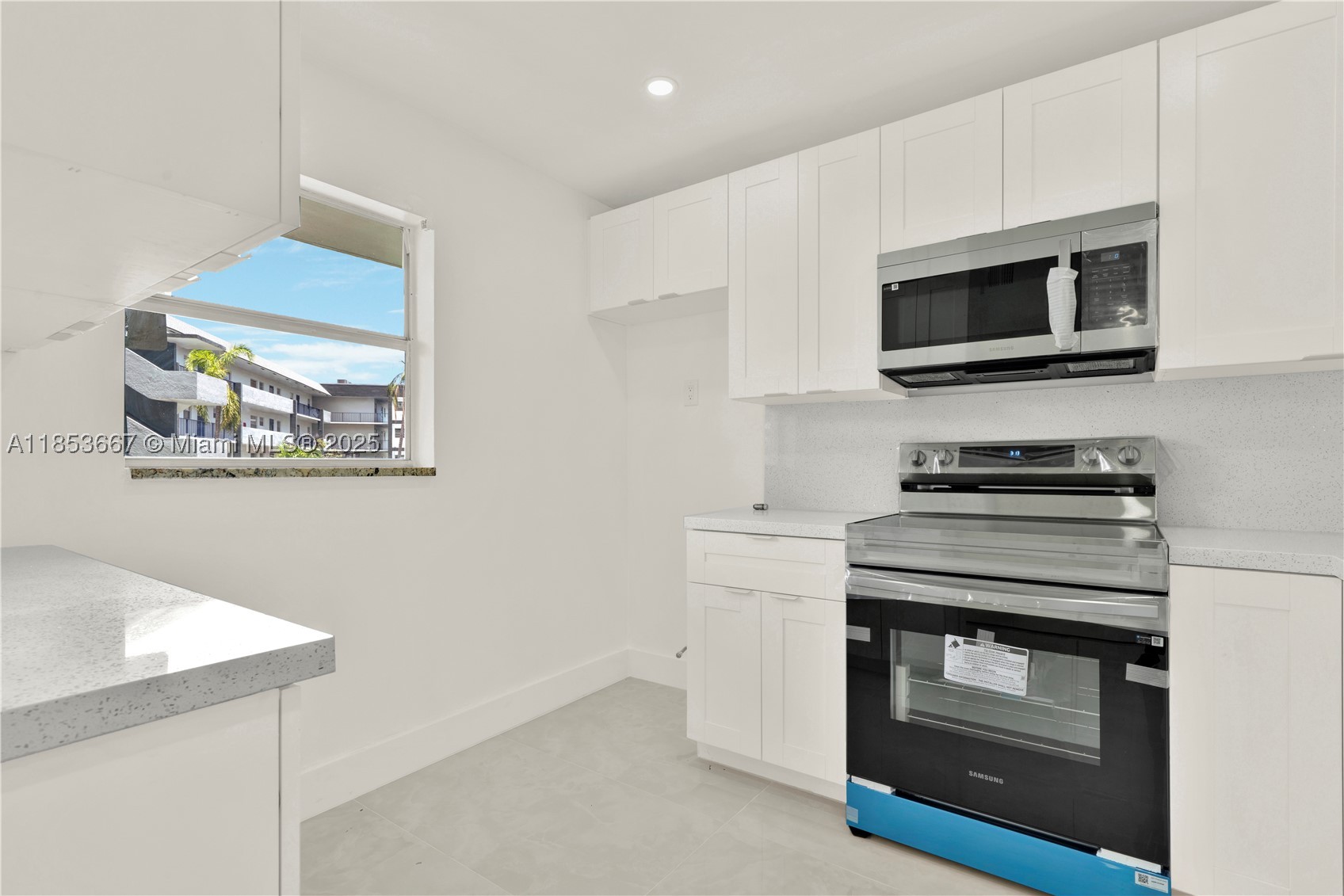 SANDS POINT CONDOMINIUM I - Residential