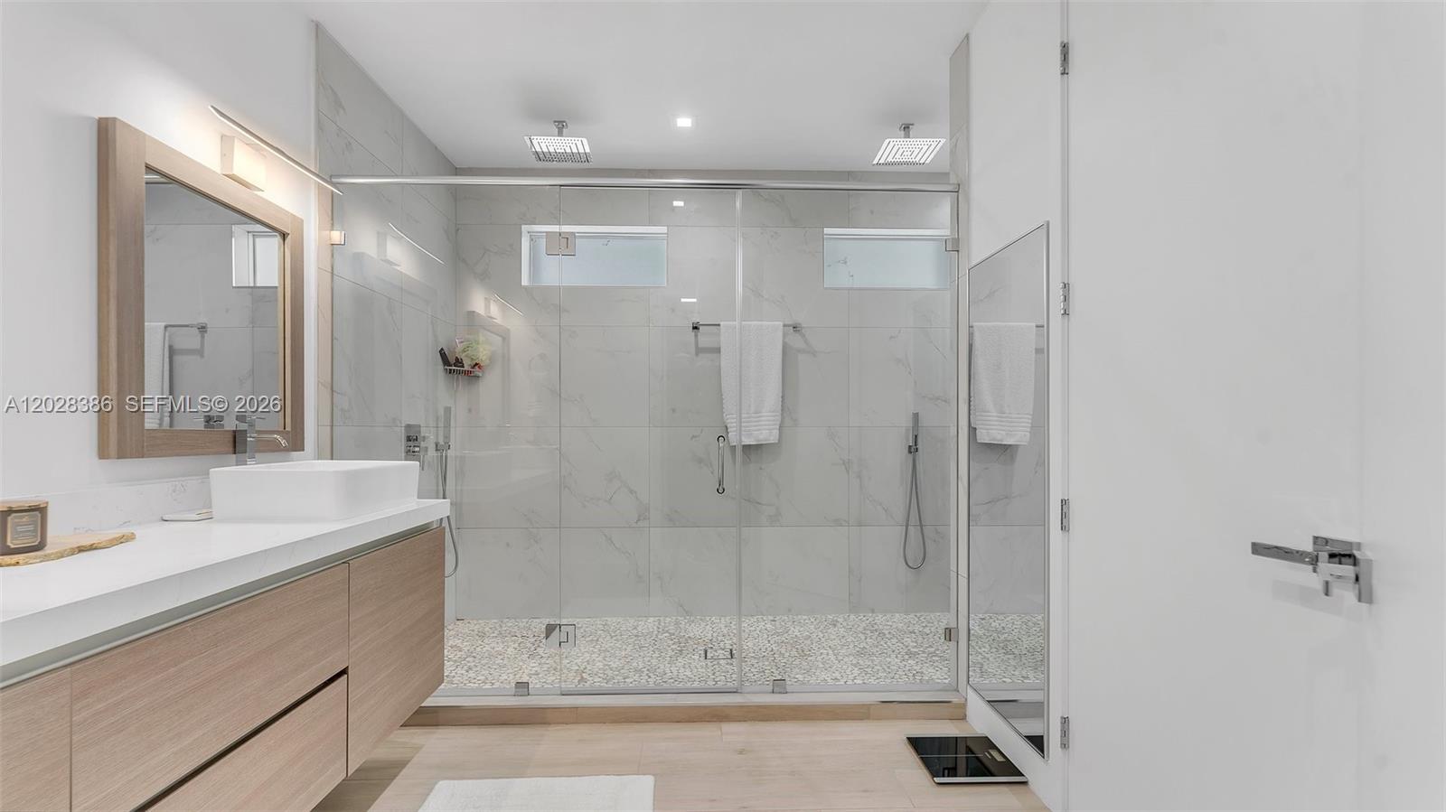 CARTERS ADDN TO C GR - Residential Lease