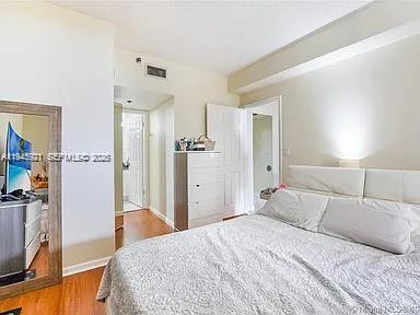 BRICKELL KEY II CONDO - Residential