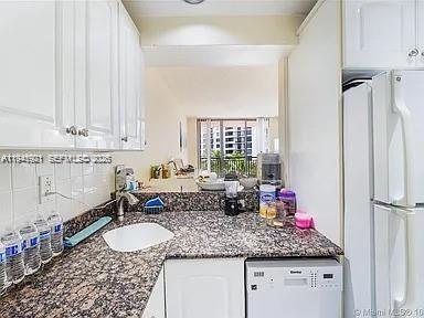 BRICKELL KEY II CONDO - Residential