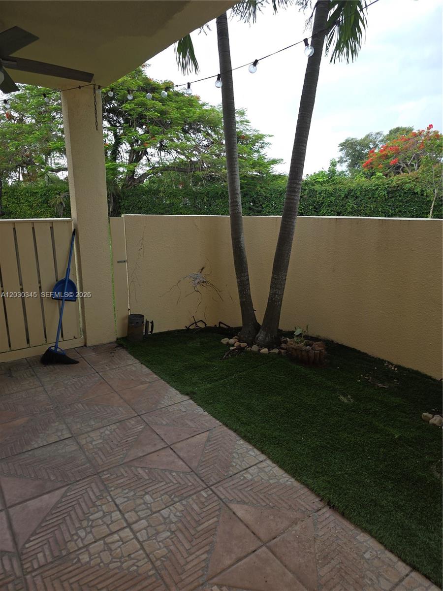 ELAN AT CALUSA CONDO I - Residential Lease