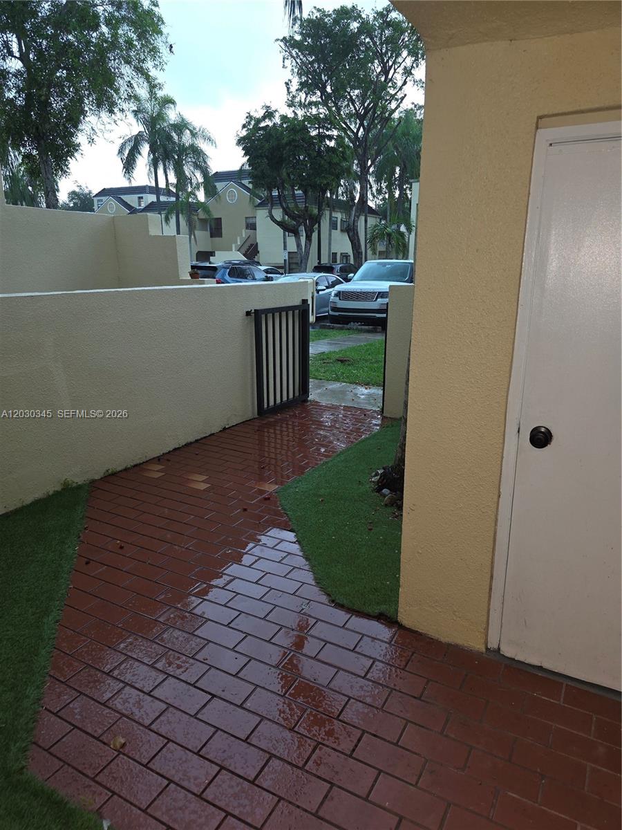 ELAN AT CALUSA CONDO I - Residential Lease