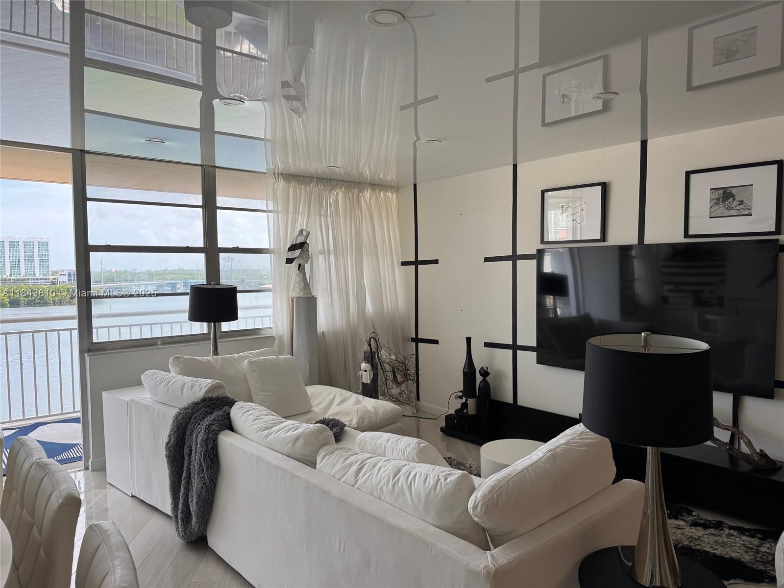 WINSTON TOWERS 100 CCONDO - Residential Lease