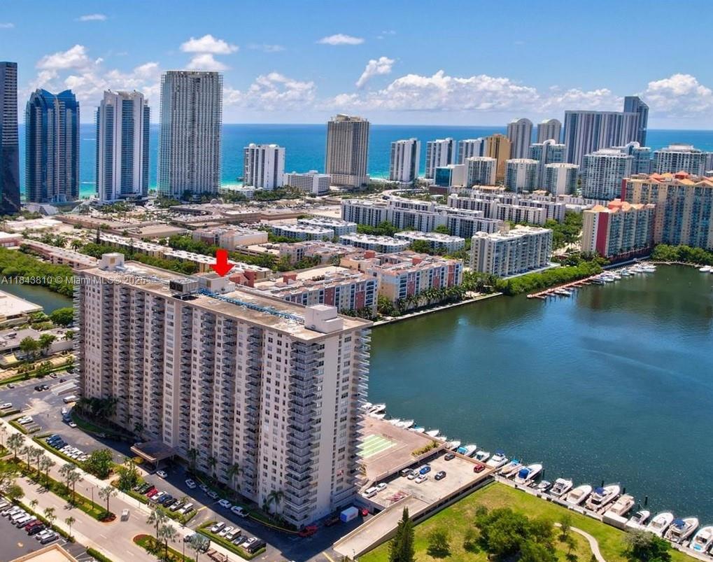 WINSTON TOWERS 100 CCONDO - Residential Lease