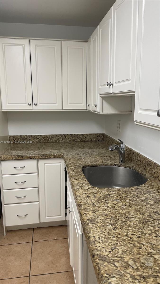 BAYVIEW PALMS CONDO - Residential