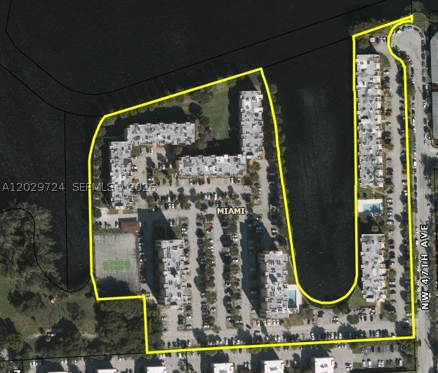 2 bedrooms and 2 bathrooms in 793 total s/f.