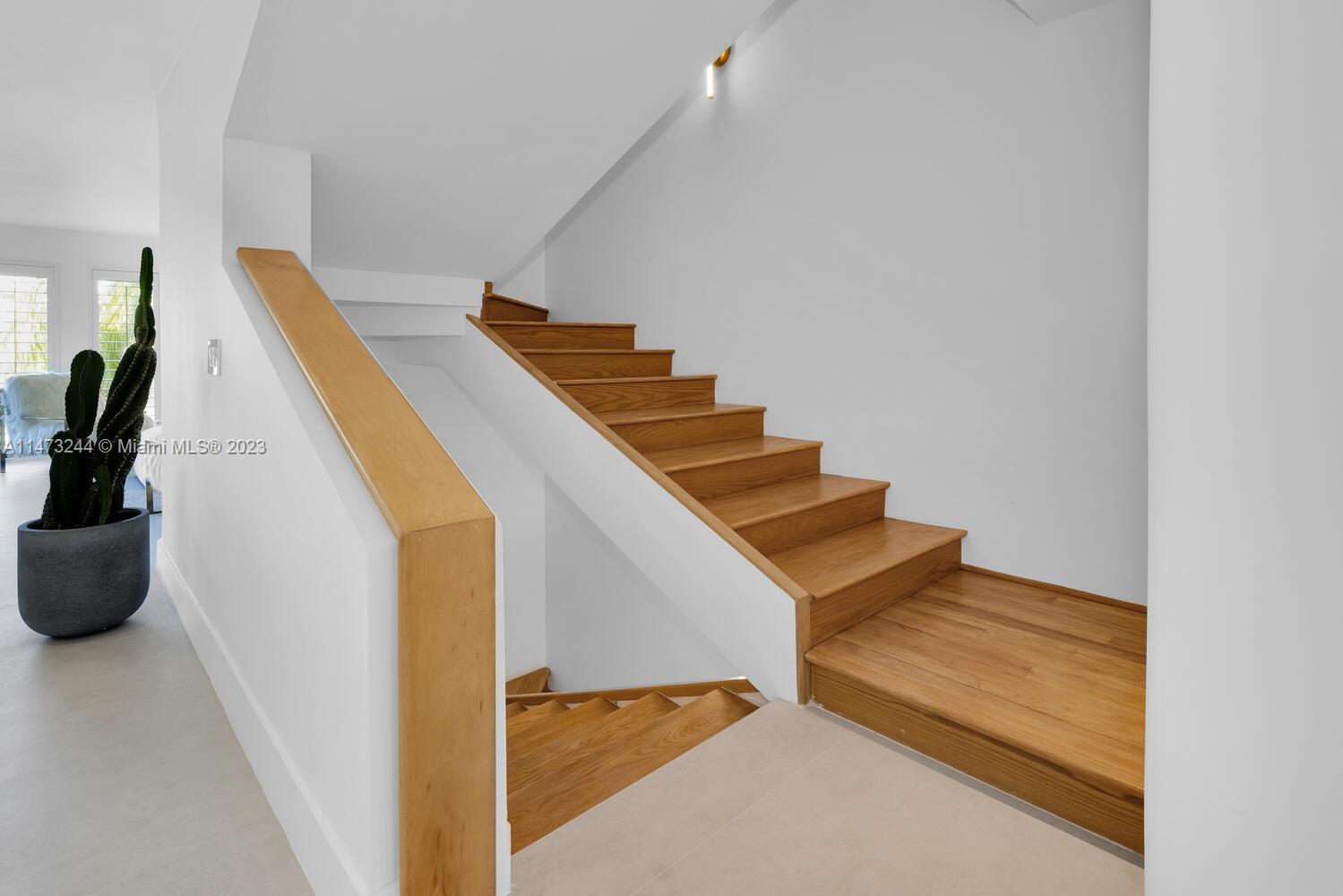 ABITARE CONDO - Residential
