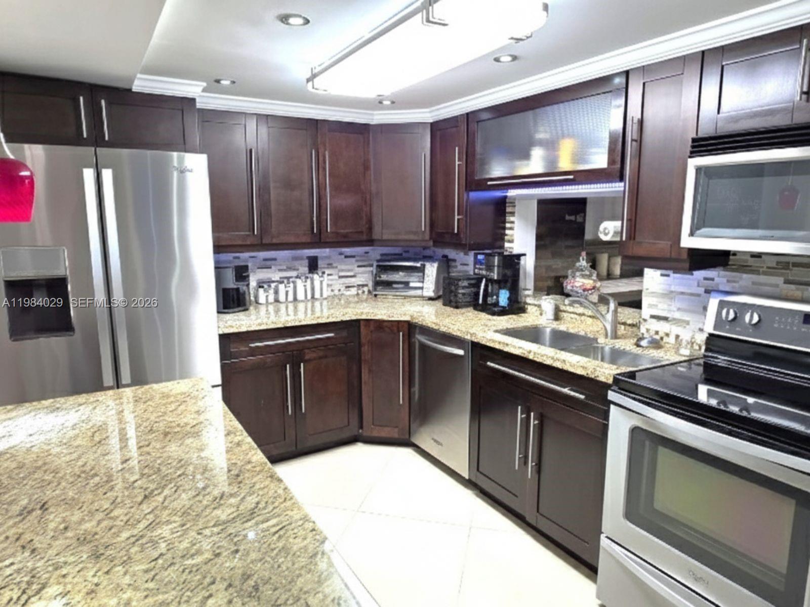 CENTER COURT CONDOMINIUM - Residential
