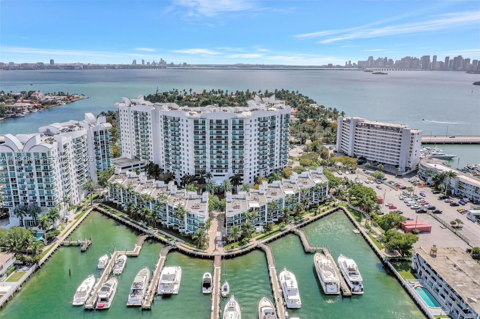 360 CONDO A - Residential