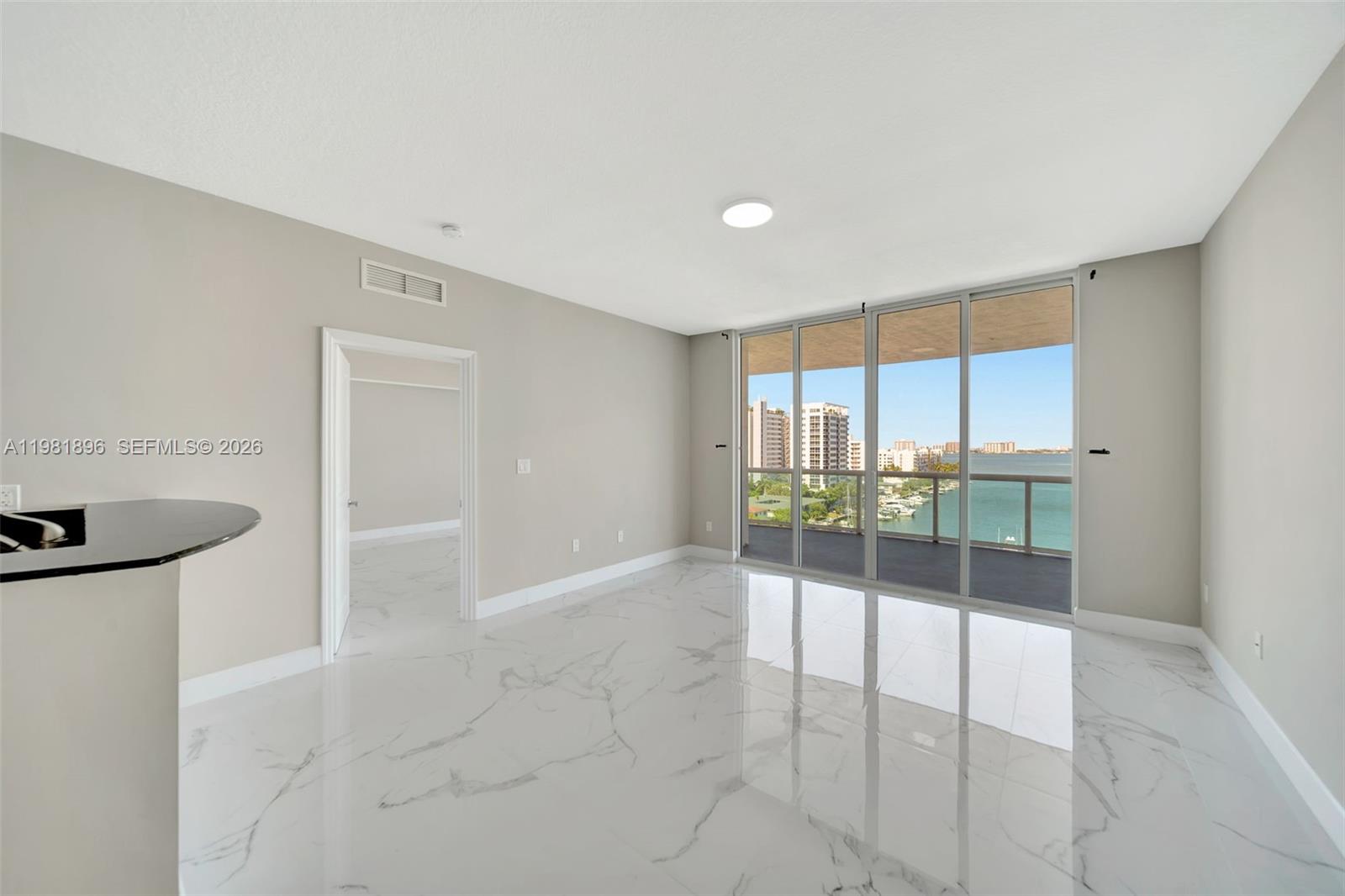 360 CONDO A - Residential