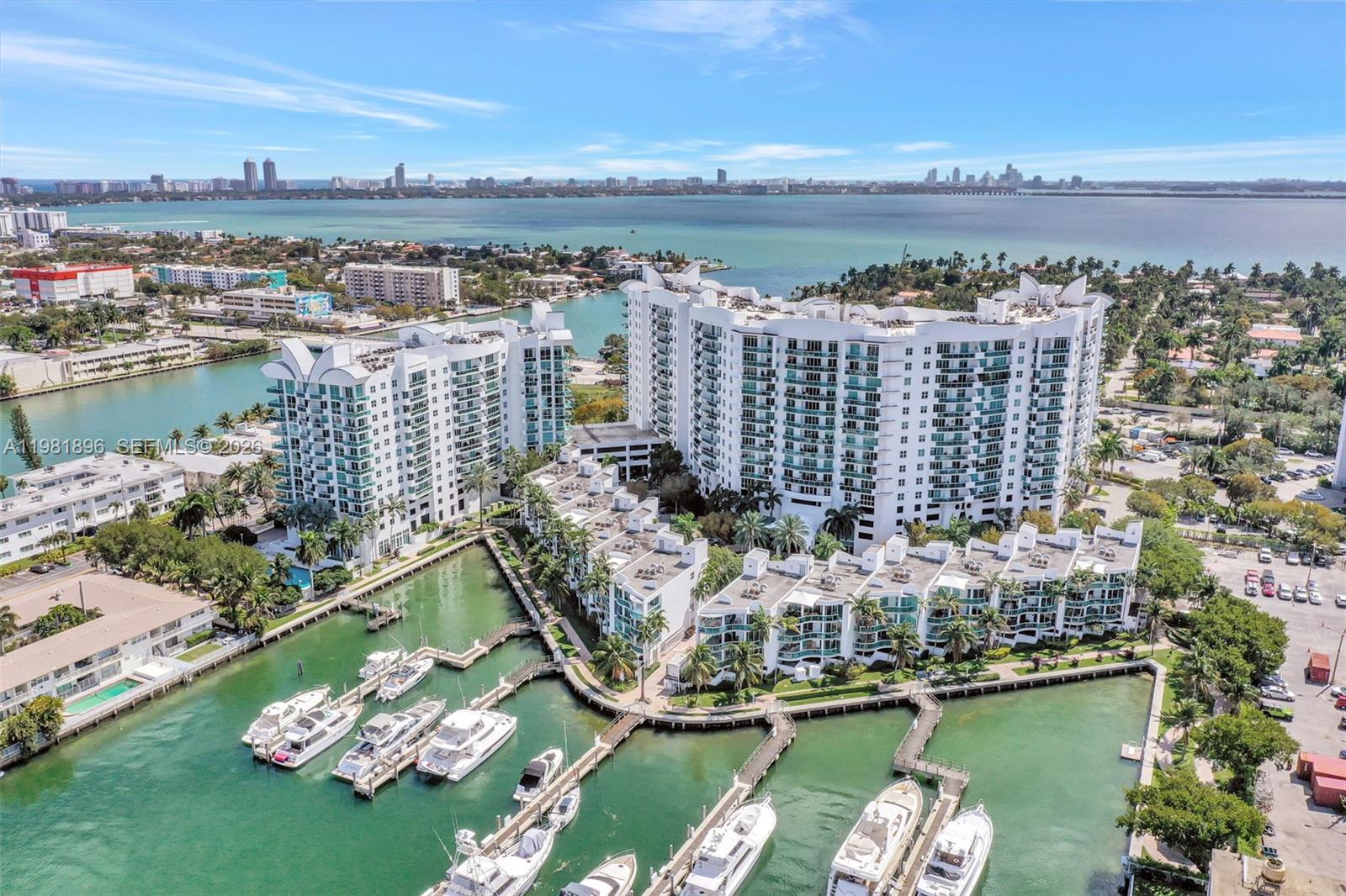 360 CONDO A - Residential