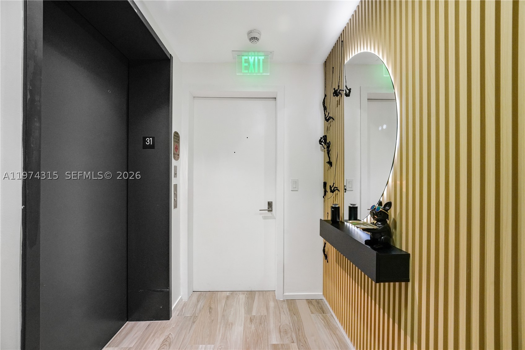 801 SMA RESIDENCES CONDO - Residential