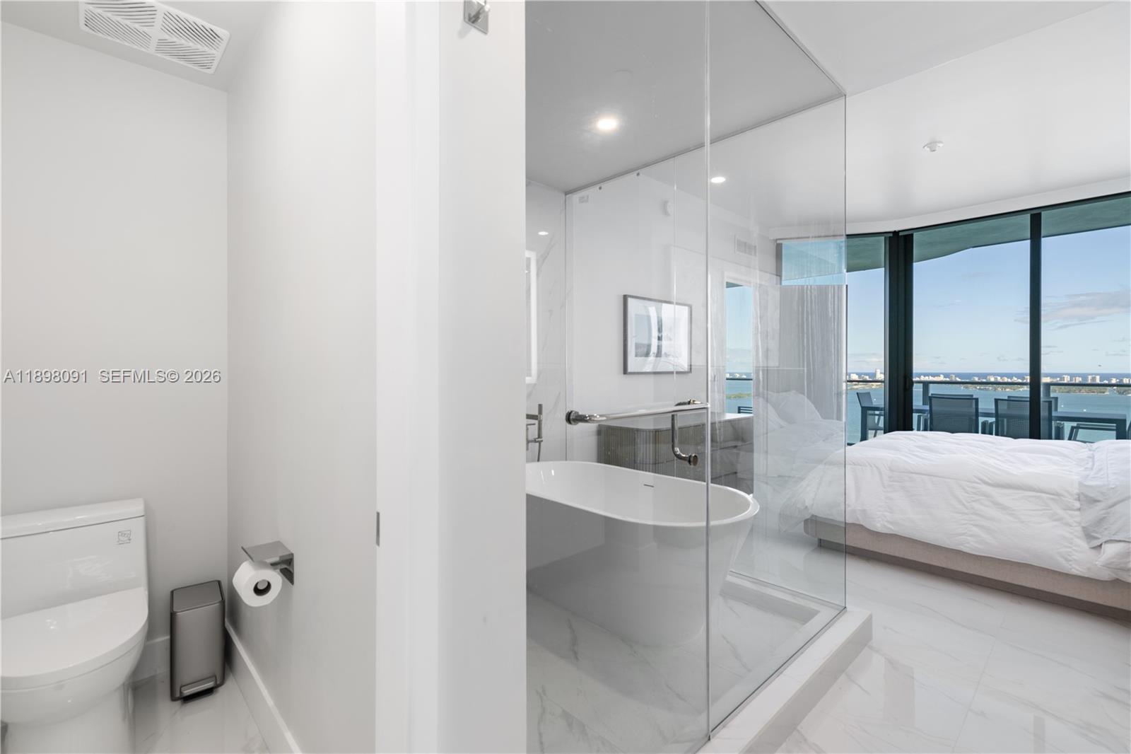 ARIA RESERVE - Residential