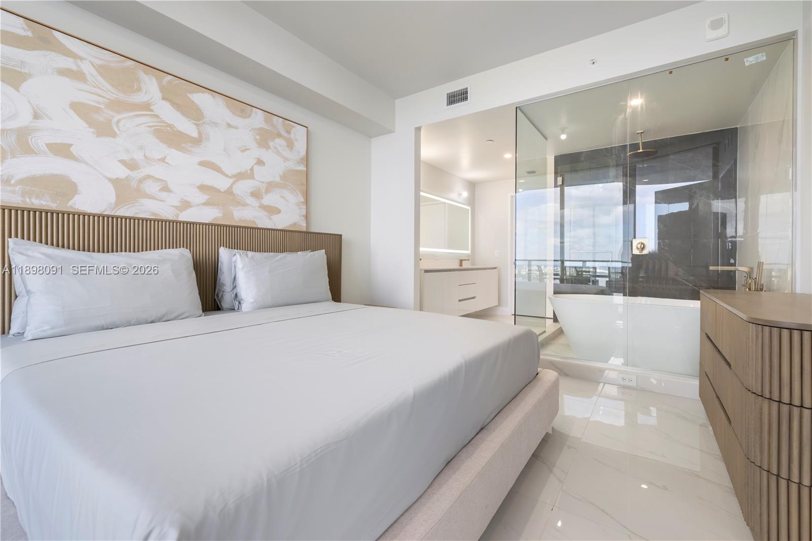ARIA RESERVE - Residential