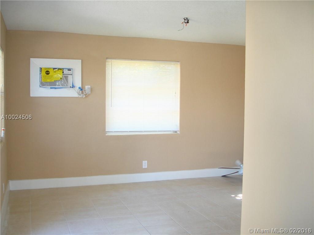 South Hollywood Amd 4-10 - Residential Lease