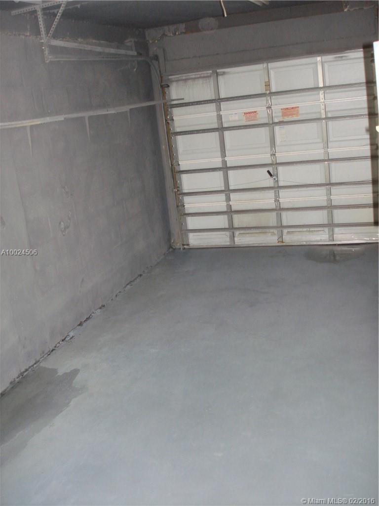 South Hollywood Amd 4-10 - Residential Lease