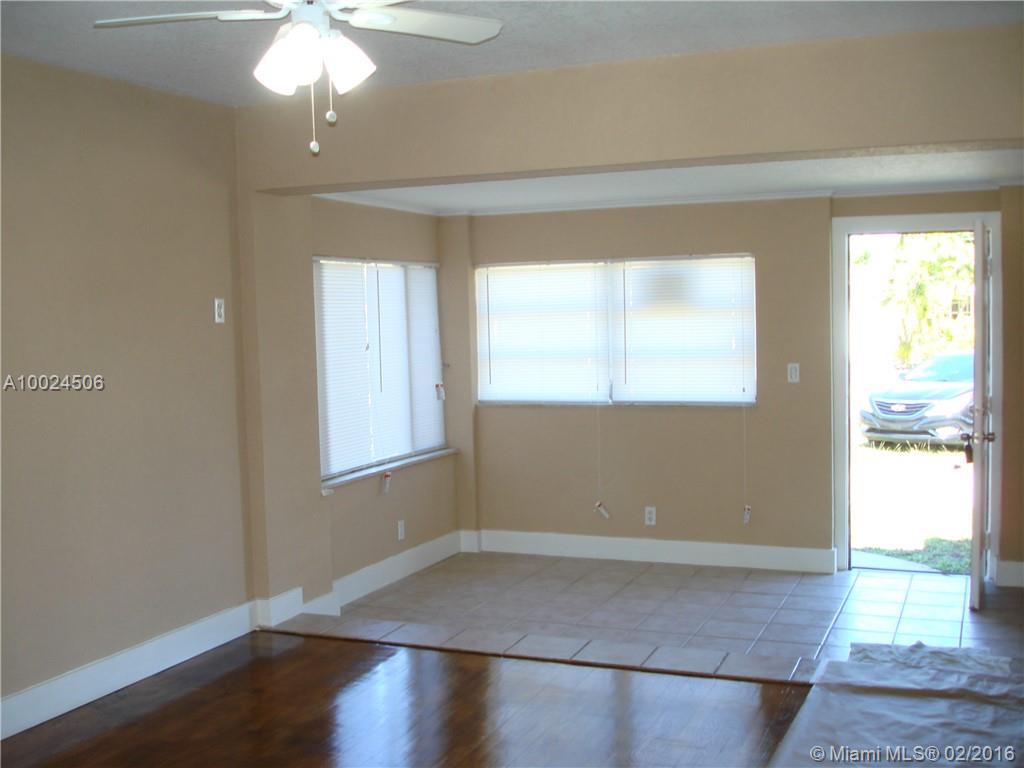 South Hollywood Amd 4-10 - Residential Lease