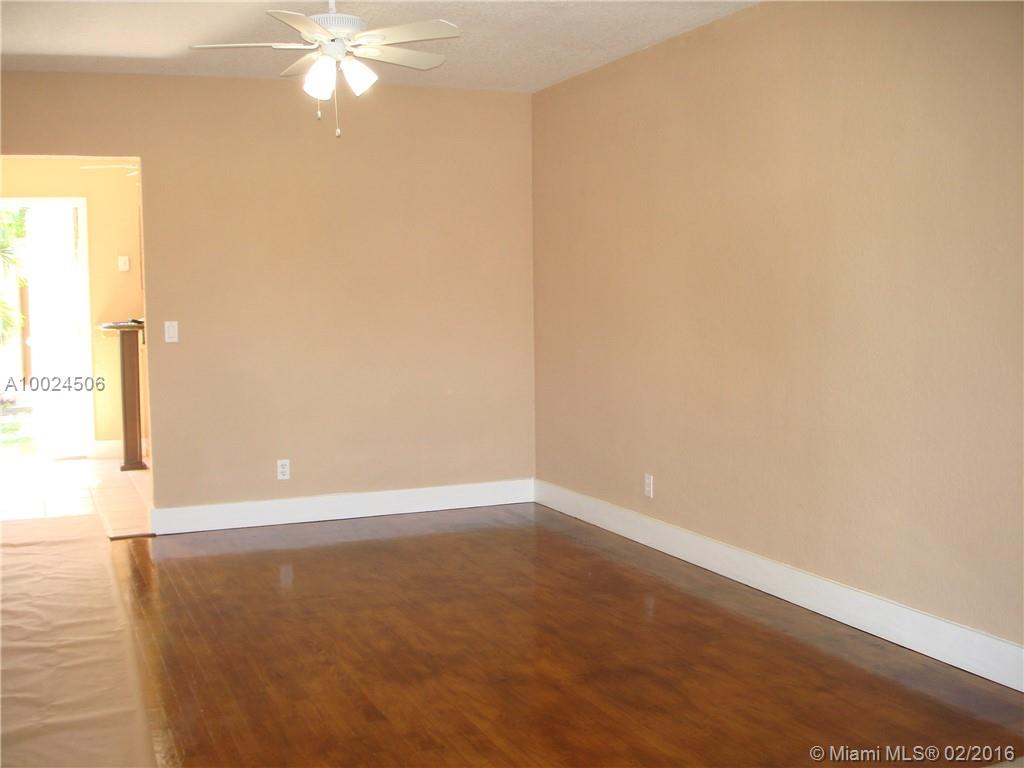 South Hollywood Amd 4-10 - Residential Lease