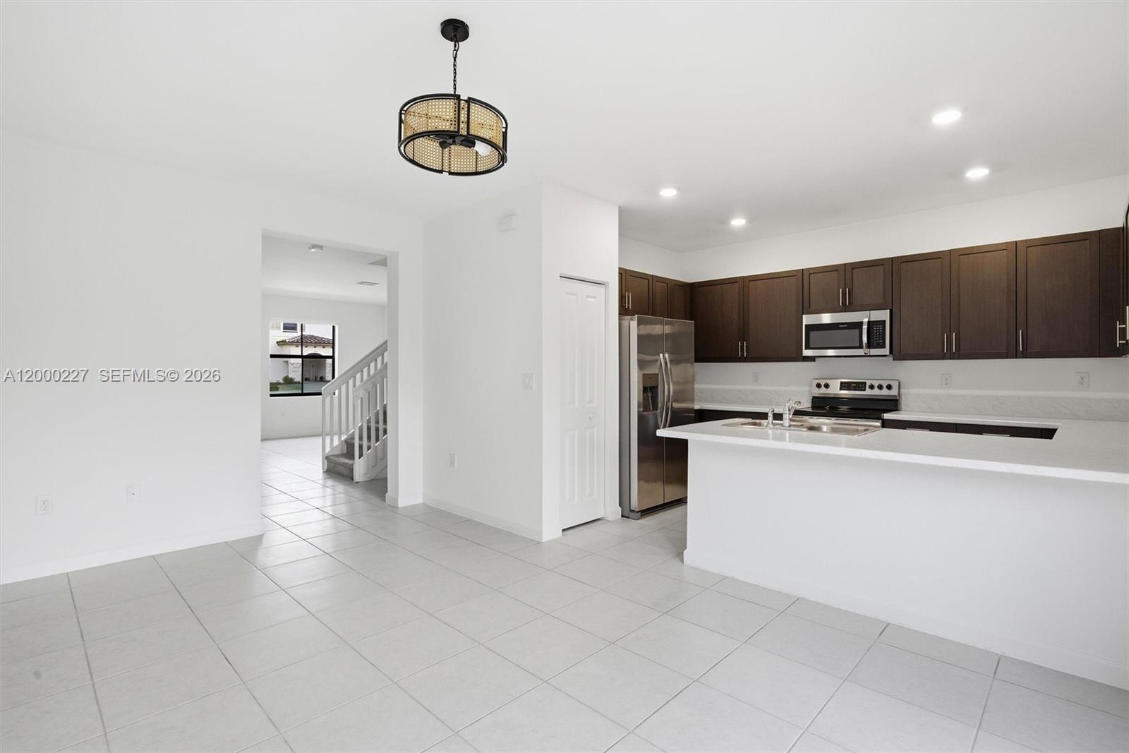 SILVER PALM RESIDENTIAL H - Residential