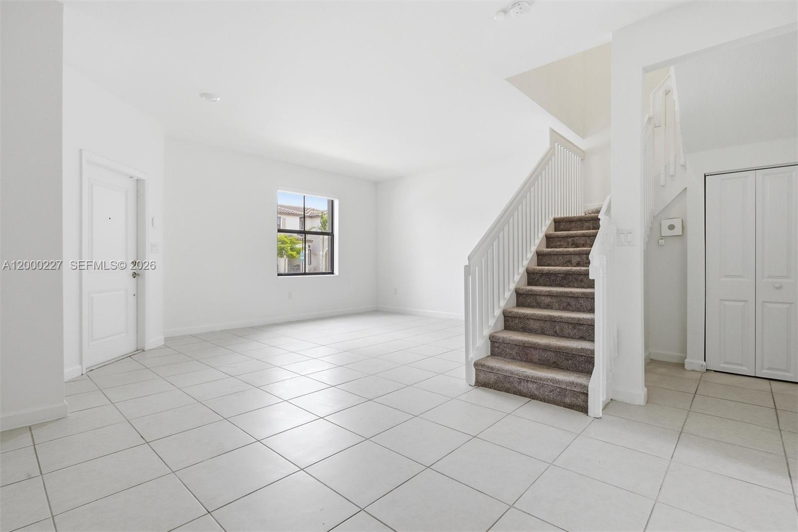SILVER PALM RESIDENTIAL H - Residential