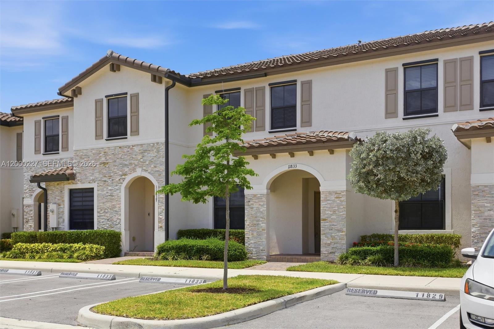 SILVER PALM RESIDENTIAL H - Residential