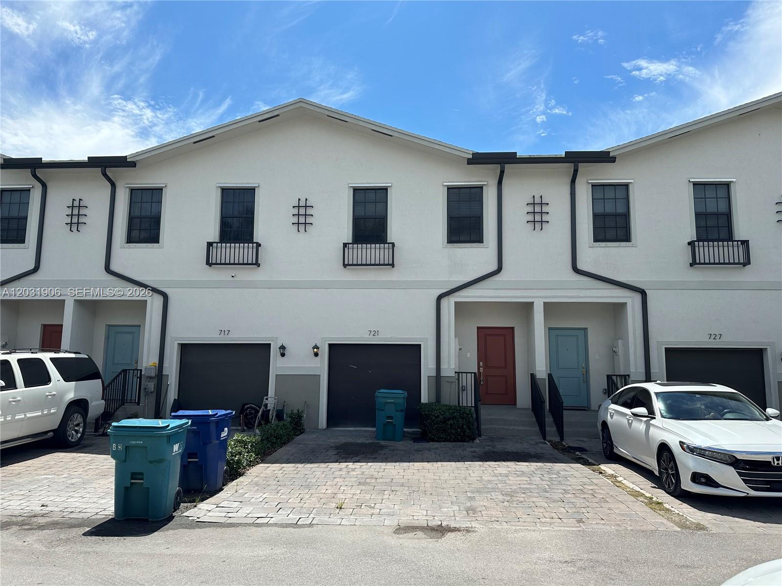 Spacious 3 Bedrooms 2.5 Bathrooms Townhouse. One-car garage, a driveway for two cars, an open-floor modern kitchen s/s appliance, full-sized washer and dryer, and more! Located near US-1, Florida Keys Outlet. *** FIRST MONTH AND ONE MONTH'S DEPOSIT TO MOVE IN***** All information is approximate and not warranted or guaranteed