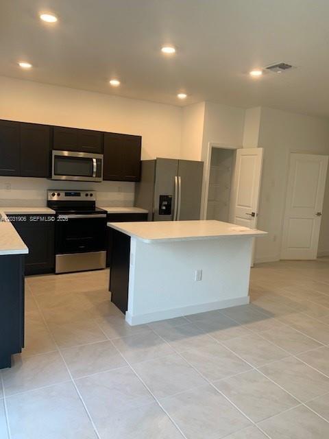REGAL PALM SUBDIVISION - Residential Lease
