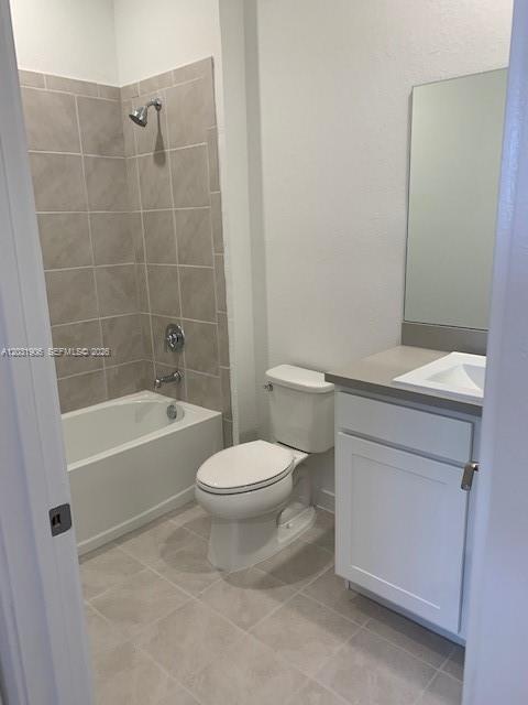 REGAL PALM SUBDIVISION - Residential Lease
