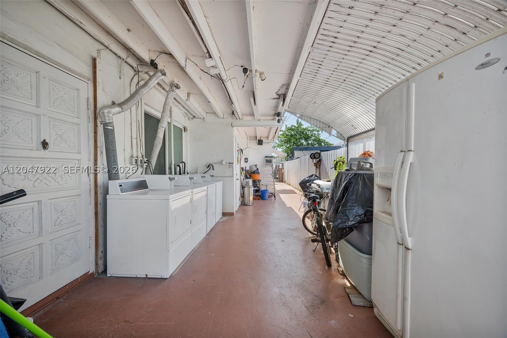 DUAL CONDO NO 1 - Residential