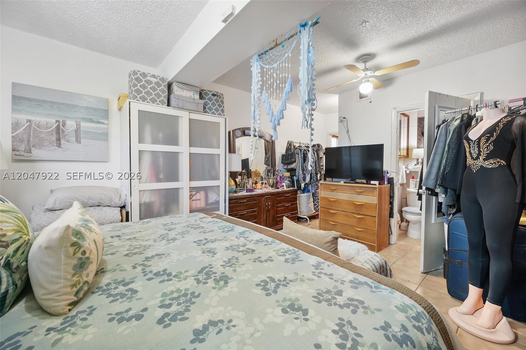 DUAL CONDO NO 1 - Residential