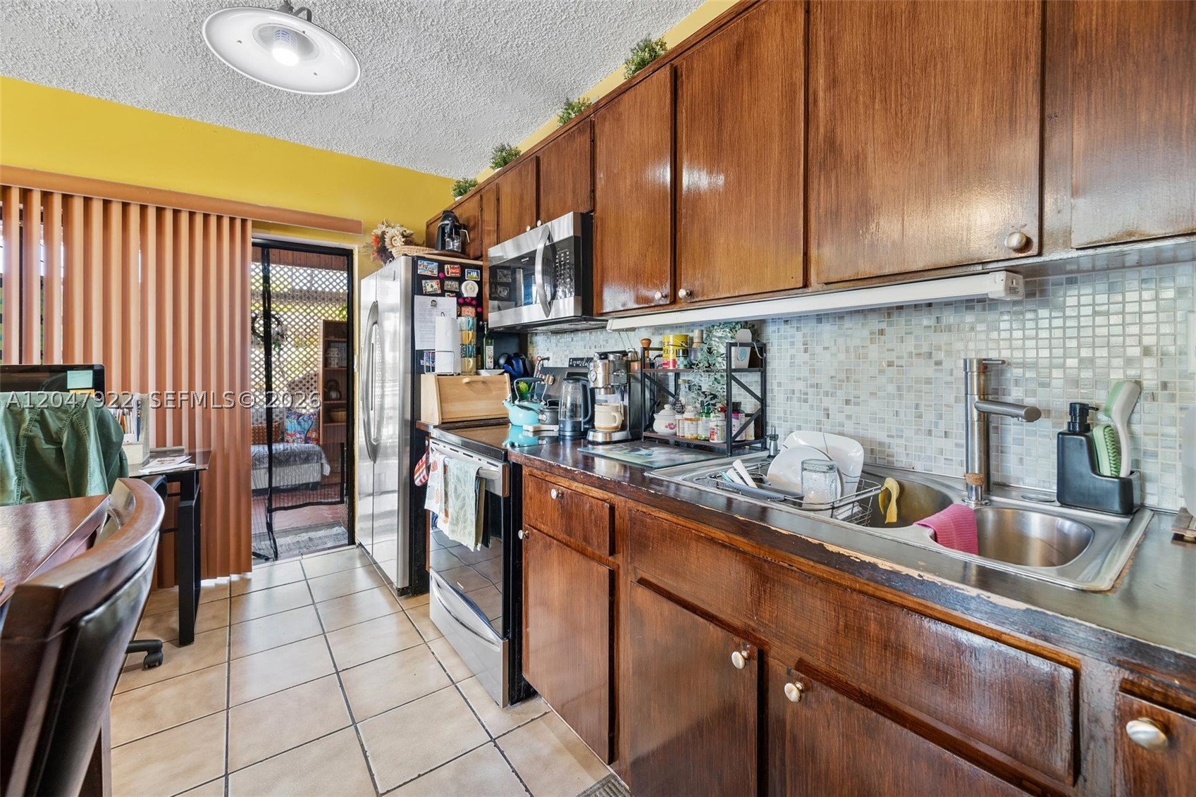 DUAL CONDO NO 1 - Residential