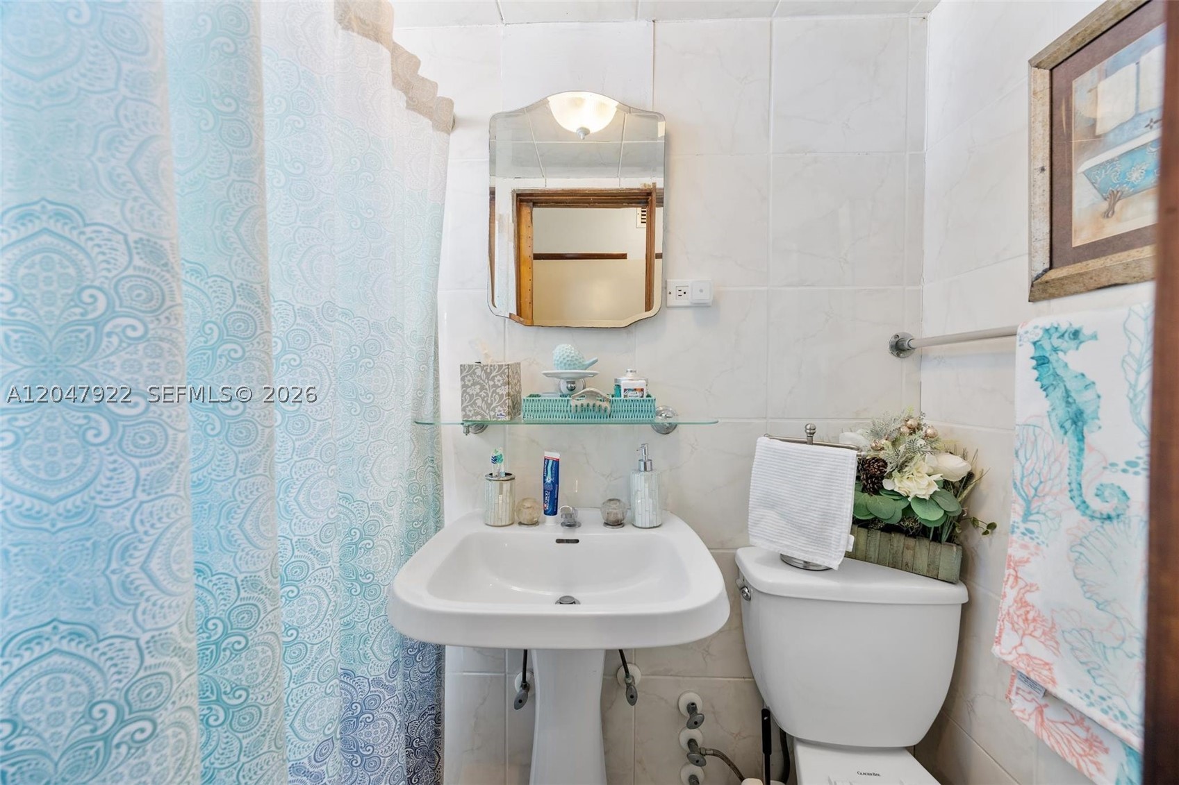 DUAL CONDO NO 1 - Residential