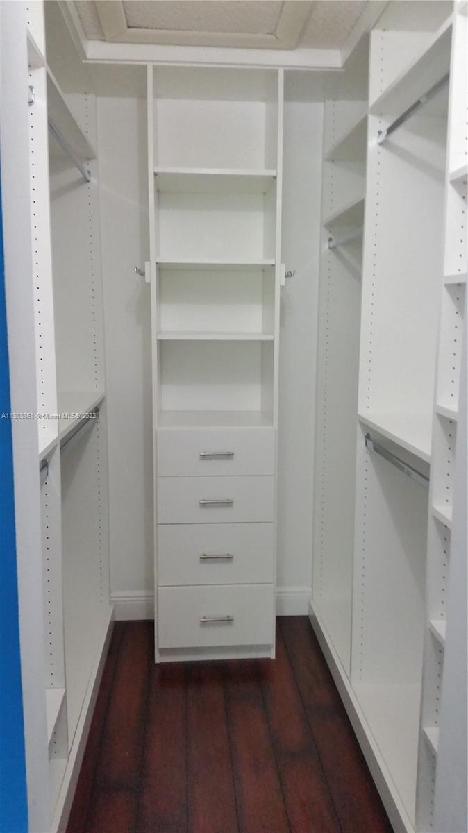 TAMARAC GARDENS CONDOMINI - Residential Lease