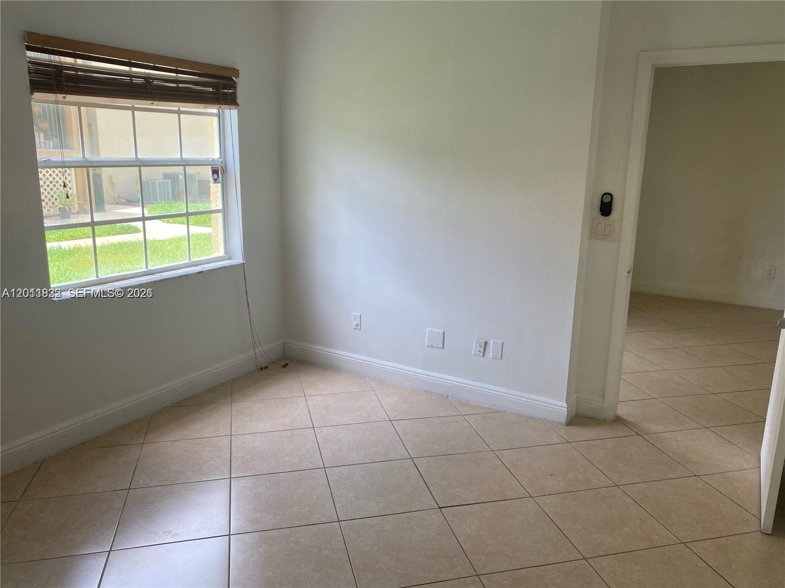 LA HACIENDA COUNTRY CLUB - Residential