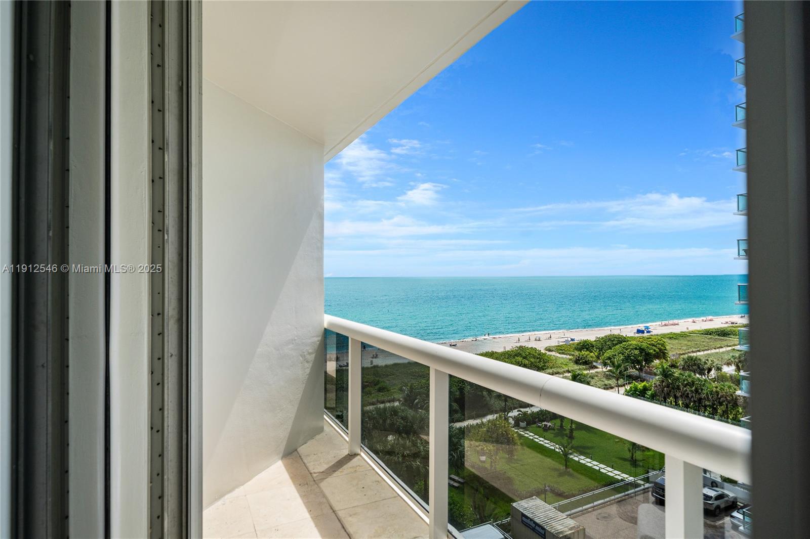 SOLIMAR CONDO - Residential