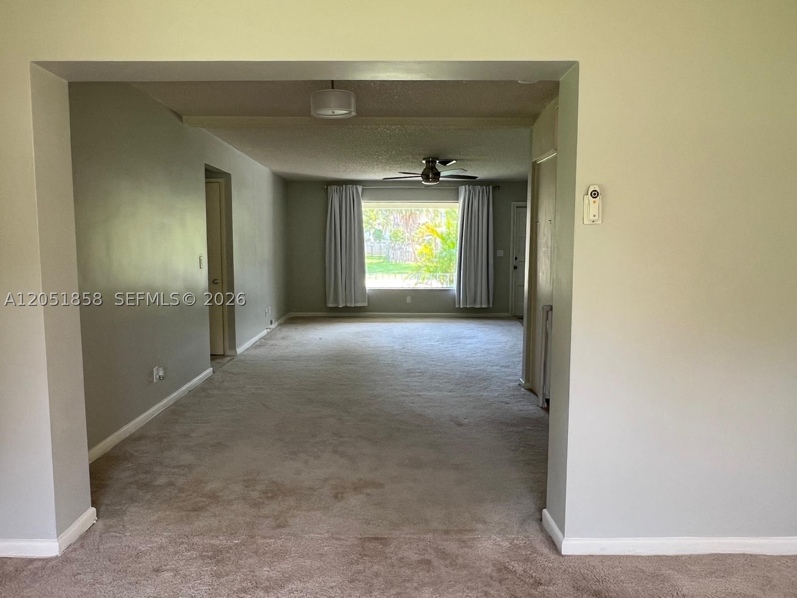 HILLSIDE PARK - Residential Lease